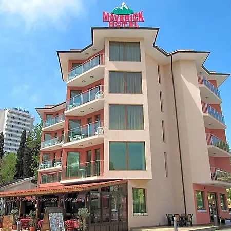 Hotel Maverick