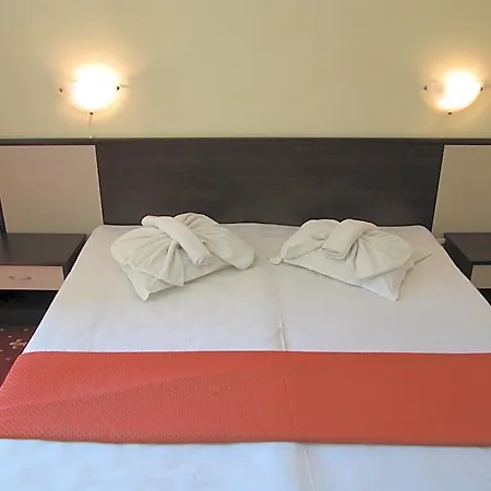 Hotel Maverick Sunny Beach