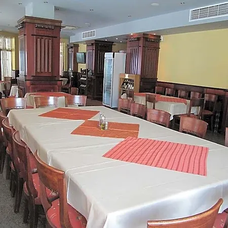 Maverick Hotel Sunny Beach
