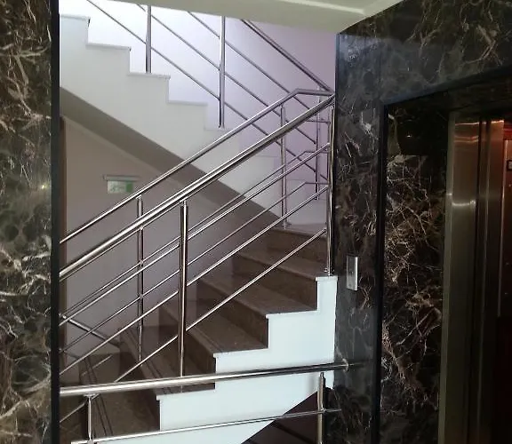 Maverick 3* Slantchev Briag