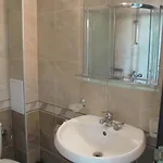 Maverick Солнечный берег